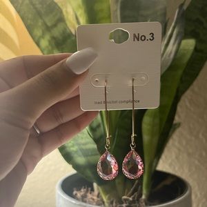 Pink Clear Earrings 🫧